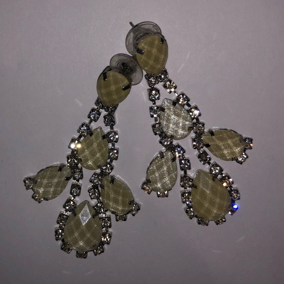 Jewelry: Faux Diamond/Cream Chandelier Earrings
